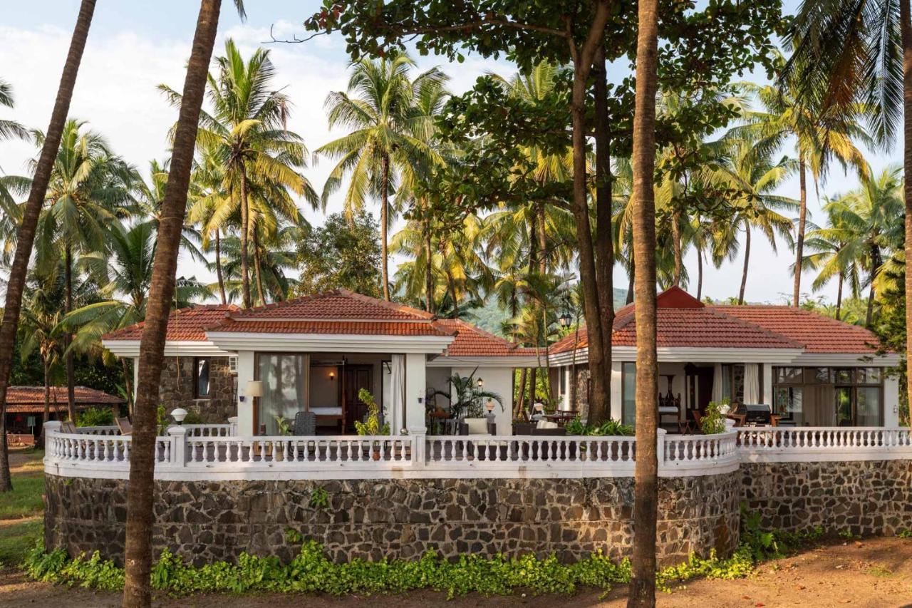 Casa Del Mer By Stayvista - Nearby Beach With, Sea-View Rooms & Coconut Farm Alībāg Exterior photo